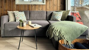Living area - Moored houseboat on Haldenvassdraget (Aremark)