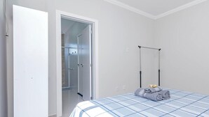3 bedrooms, WiFi, bed sheets - Casa em Florianópolis com churrasqueira (Florianópolis)