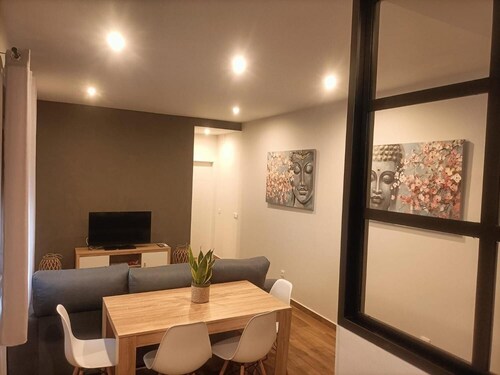 Apartment 'El Huertecillo 1' with Wi-Fi and Air Conditioning