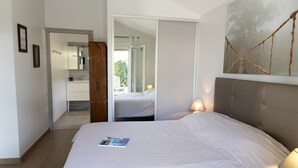1 室のベッドルーム、WiFi、ベッドシーツ