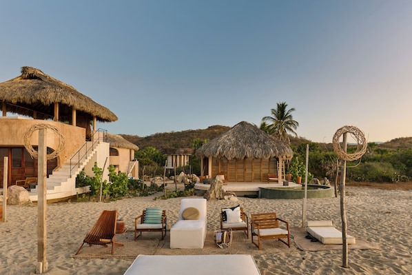 Property grounds - Casa Sal by Tasman (Villa de Tututepec de Melchor Ocampo)
