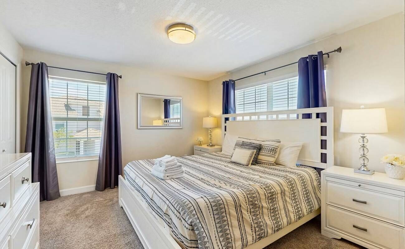 Iron/ironing board, travel cot, WiFi, bed sheets