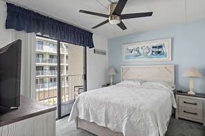 2 bedrooms, iron/ironing board, WiFi, bed sheets - Beautiful 2Bed, 2Ba Condo Bayfront Condo w/Pool next to Seacrets Bar & Grill. (Ocean City)