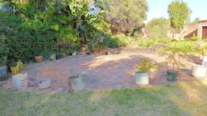 Shared Dormitory, 1 Bedroom | Garden - Room-aquasaints Guest Lodge (Johannesburg)