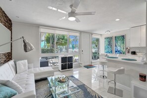 Living area - Coastal 1BR Gem l Walk to Ocean + Boat Dock (Pompano Beach)