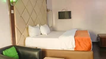 Suite, Balcony, Courtyard View | Free WiFi