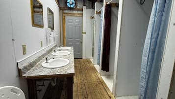 Shower, towels, toilet paper