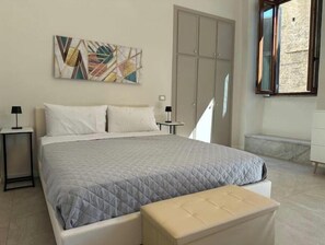 WiFi, bed sheets - Residenza Aurea Tivoli - Historical Elegance in the Heart of Tivoli (Tivoli)