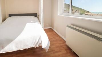 1 bedroom, WiFi (free), individually decorated, individually furnished