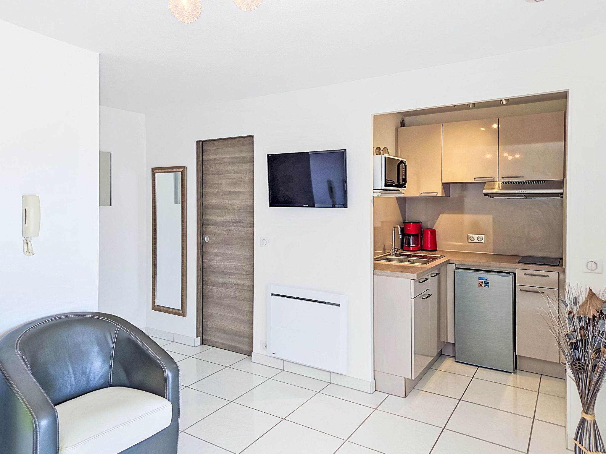 Fridge, microwave, cookware/dishes/utensils
