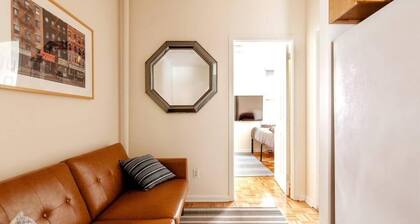 Large 2 Bedrooms with Queen Beds
