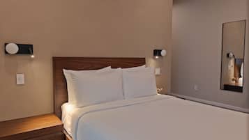 1 bedroom, desk, WiFi (free), bed sheets