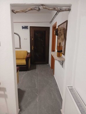 Classic House, Smoking, City View | Living area | 42-inch TV with satellite channels - VILLA LINA LODGING HOUSE (GEMLİK)