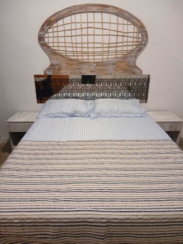 VILLA LINA LODGING HOUSE