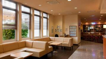 House | Lobby