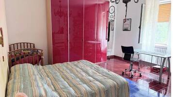 5 slaapkamers, internet, beddengoed
