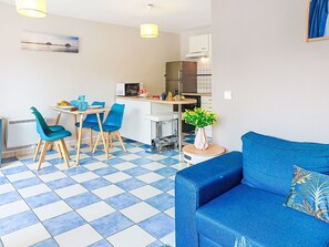 Kitchen / Dining Room - Résidence Hôtel du Nord by Interhome (Mimizan)