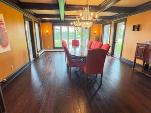 Dining - Cedayway Riverview Estate-by Brudenell River overseeing golf course (Montague)