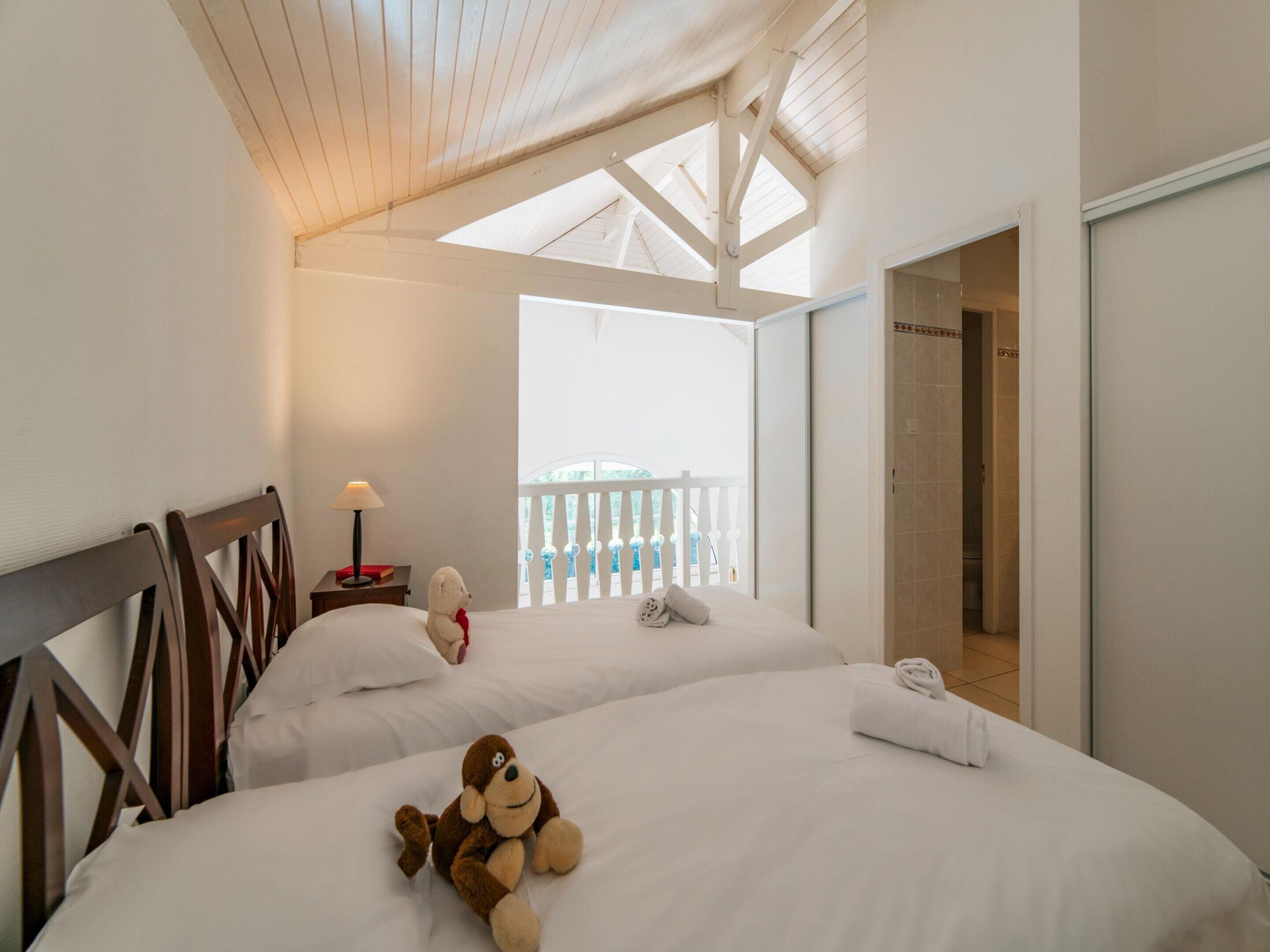Villa | 4 bedrooms, iron/ironing board
