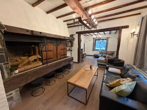 Unclassified image, 5 of 21, button - Vrbo Property (Houffalize)