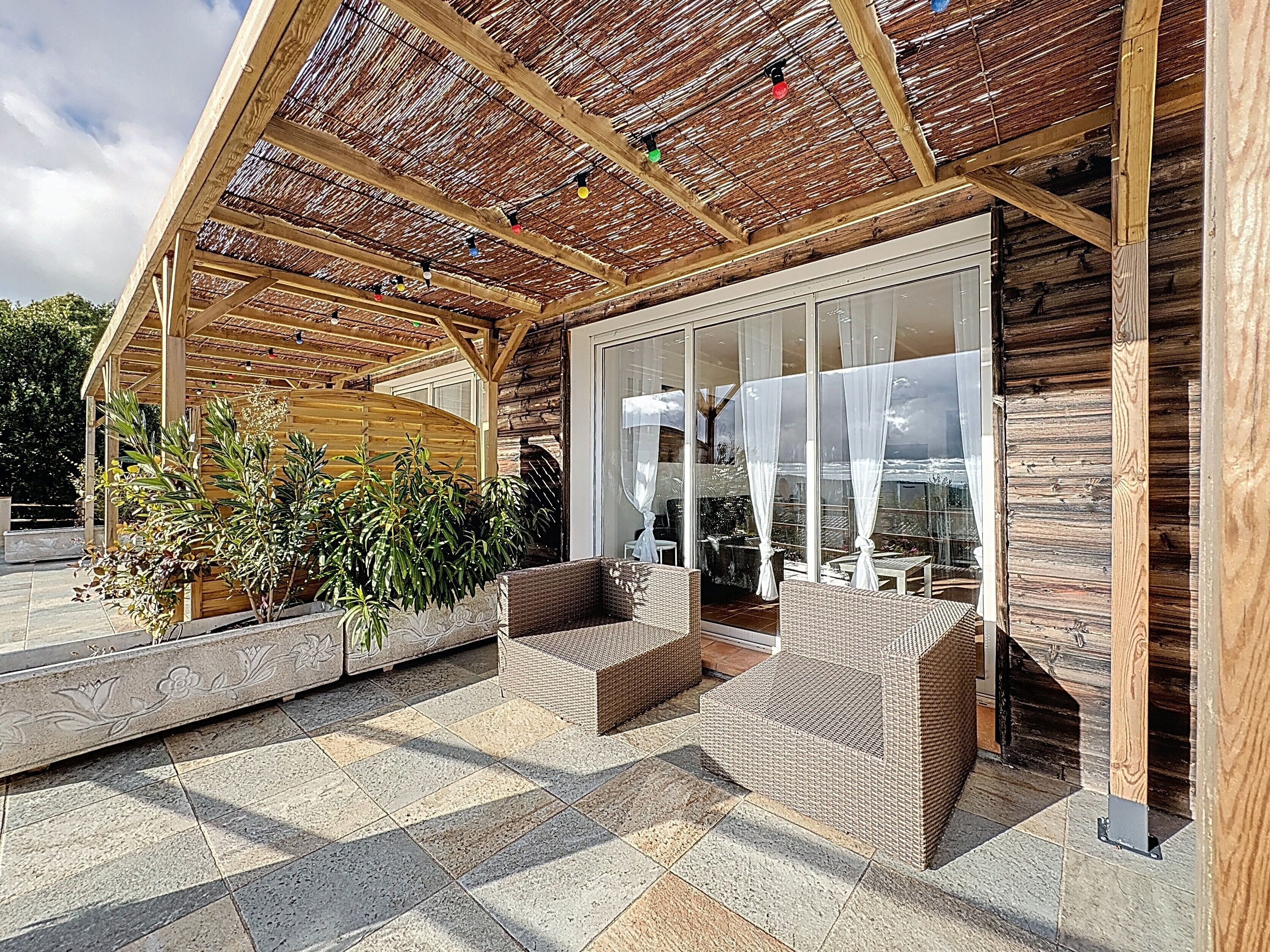 Terassi/patio