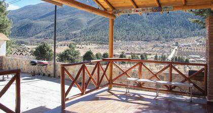 Mountain cabin with the best view!