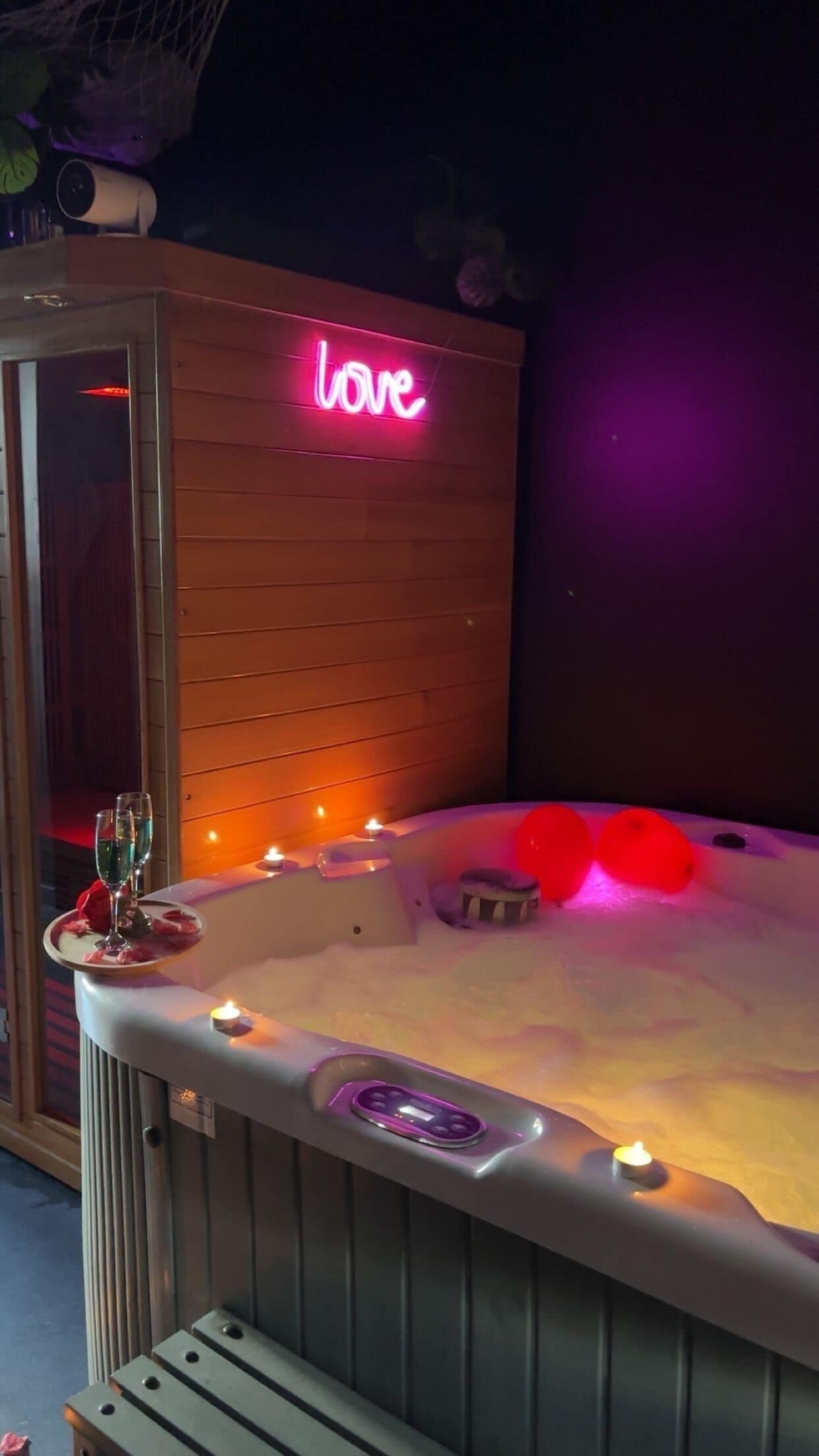 Outdoor spa tub. Maison Soleya -Wellness escape with spa & jacuzzi