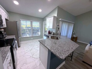 Townhouse, Beberapa Tempat Tidur, akses ke kolam renang, pemandangan lapangan golf (2473SAB) | Dapur pribadi