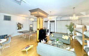 TV, fireplace - Ping Pong Table,Near downtown,Ohio City! (Cleveland)