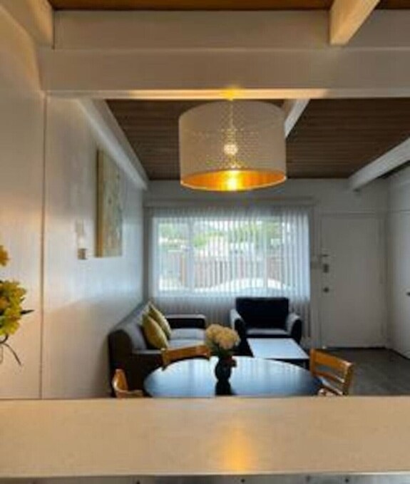 New 2br W/free Parking & Laundry - Berkeley, CA