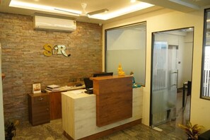 Lobby - SESHA RESIDENCY (Chennai)