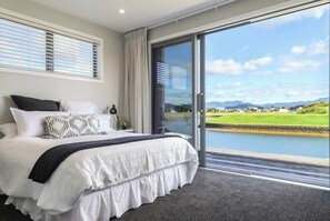 4 dormitorios, tabla de planchar con plancha, wifi gratis y ropa de cama