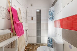 Suihku, hiustenkuivaaja, pyyhkeet