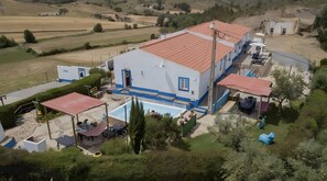 Exterior - Country House 'Casa Dos Avós' with Mountain View, Shared Pool and Wi-Fi (Santa Bárbara)
