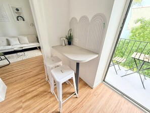 Living area - Vrbo Property (Graz)