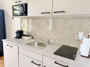 Private kitchen - Vrbo Property (Graz)