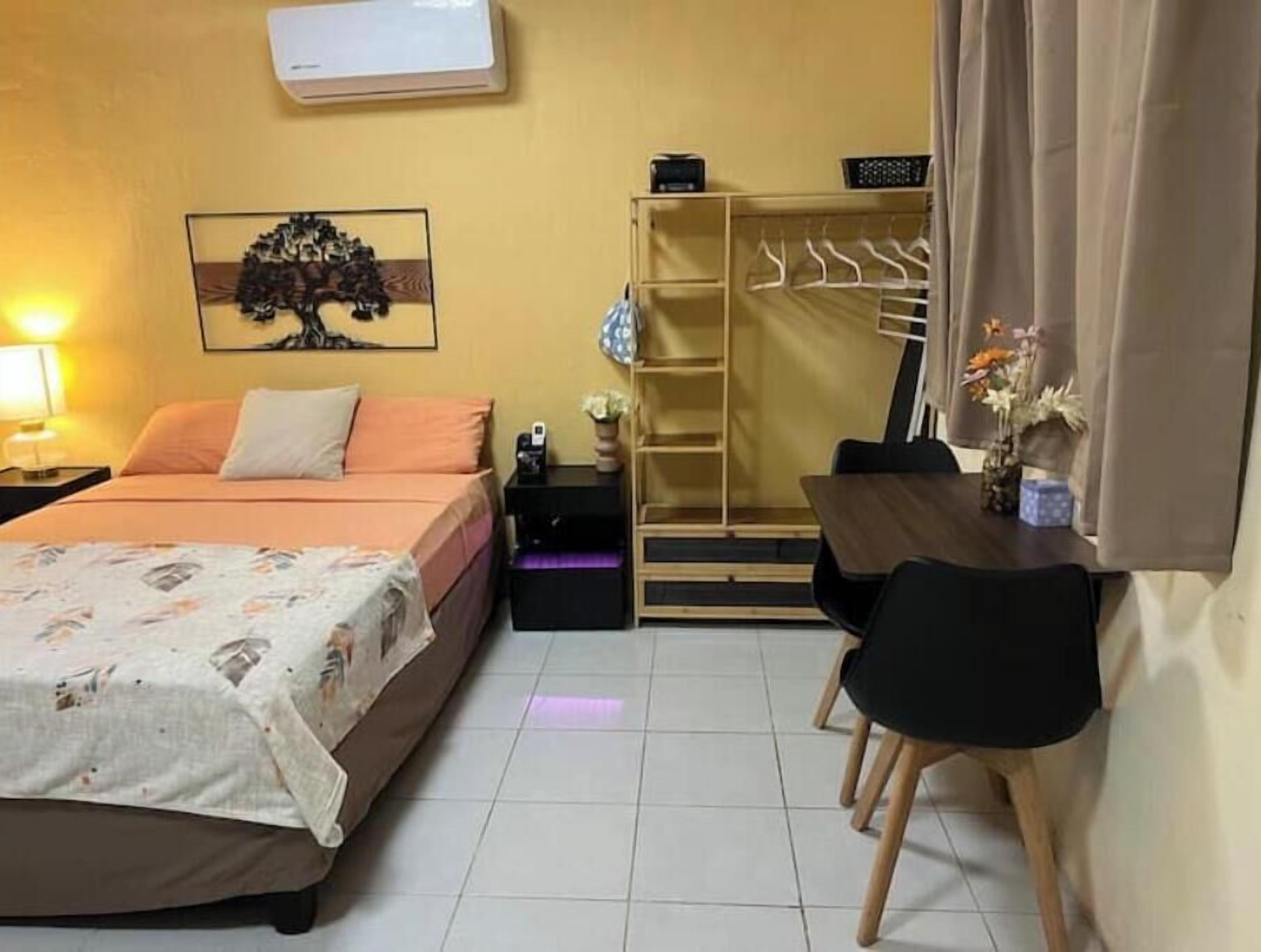 1 dormitorio, tabla de planchar con plancha, wifi gratis y ropa de cama