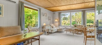 "Ascen" - 250m from the sea by Interhome