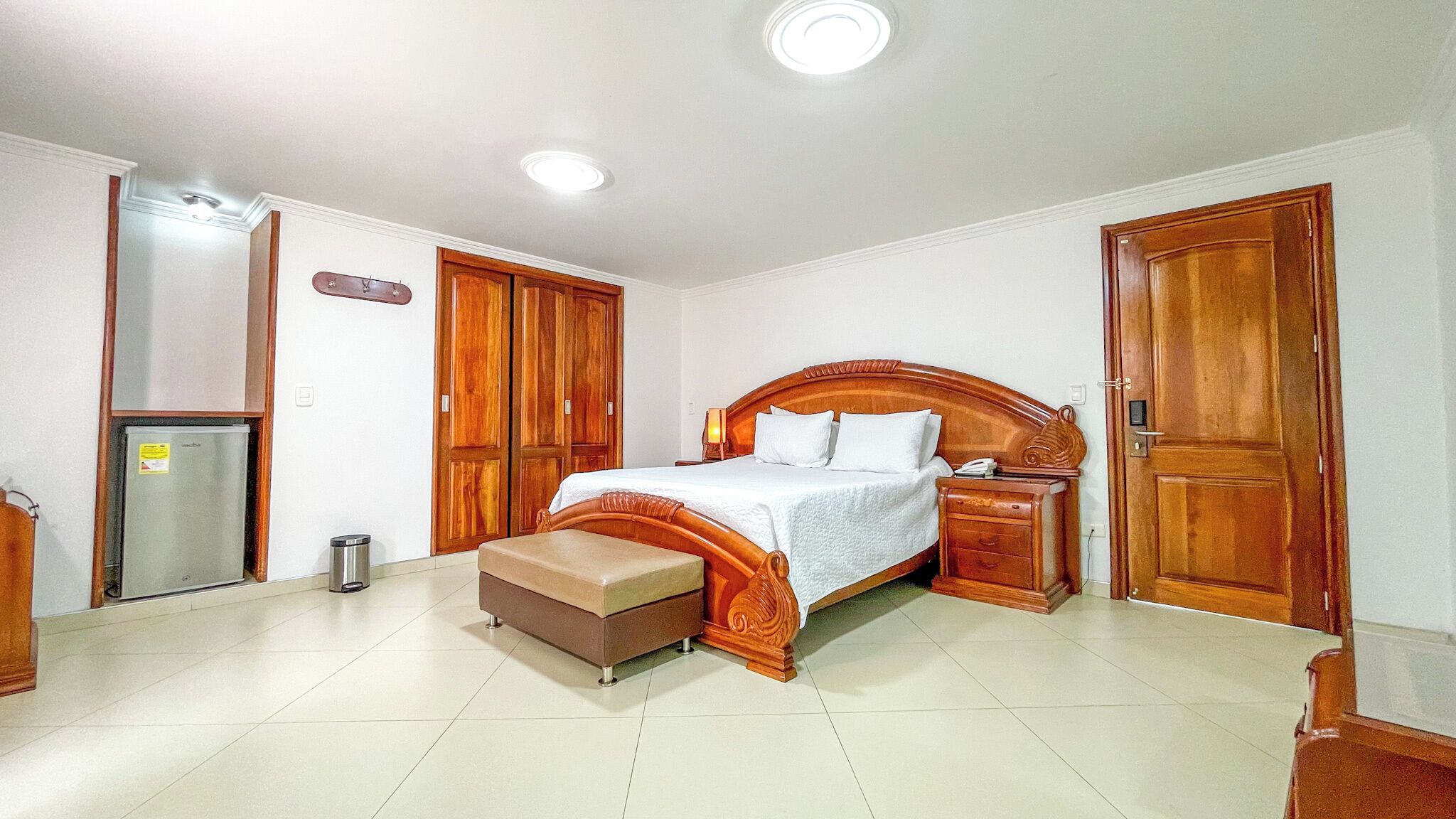 Luxury Room, Balcony, Mountain View | Premium bedding, minibar, free WiFi, bed sheets