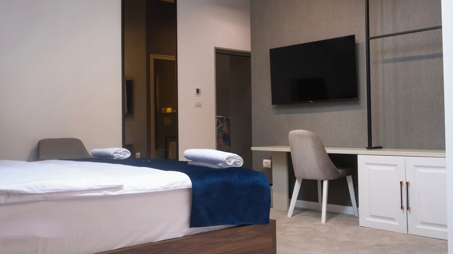 NAM HOTEL