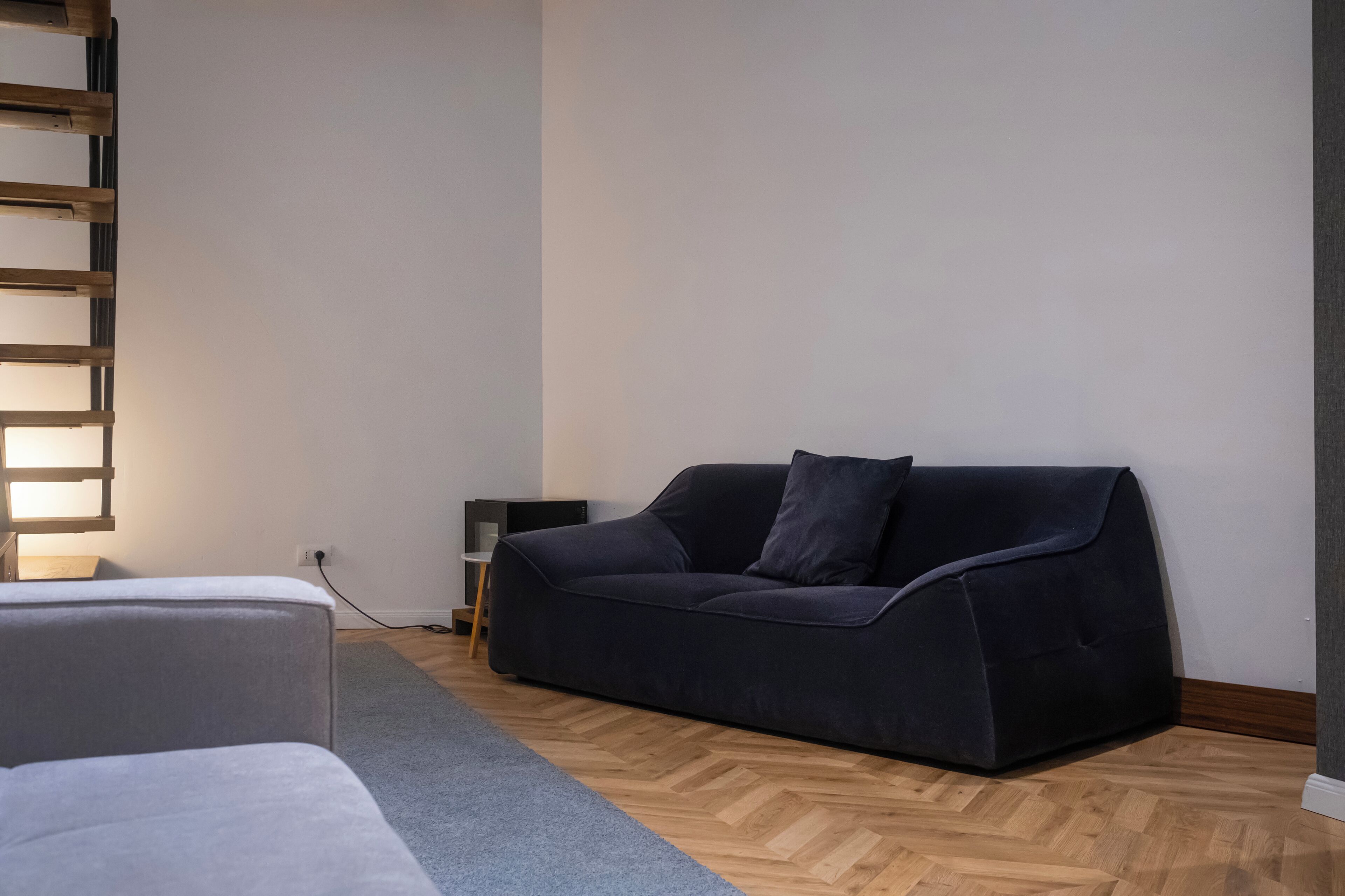 Standard Quadruple Room | Living area