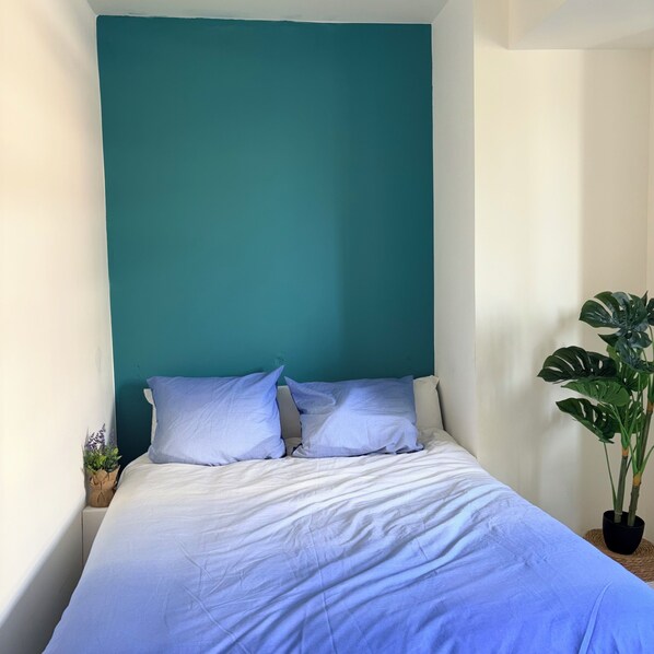 Room - Vrbo Property (Cavalaire-sur-Mer)