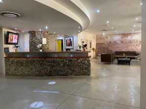 Apartment, 1 Bedroom | Lobby - Mapungubwe's Diamond Hotel (Johannesburg)