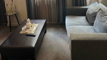 Apartment, 1 Bedroom | Living room