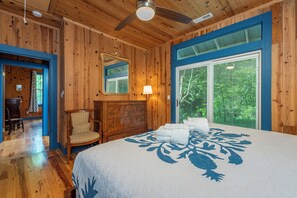 2 dormitorios, tabla de planchar con plancha, wifi gratis y ropa de cama