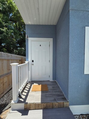 Exterior detail - Entire guesthouse in Westshore, Tampa (Tampa)