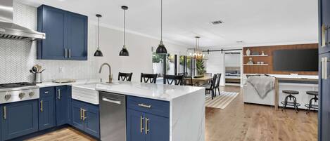 House, Multiple Beds, Pool Access, Pool View (Imperial Point Villa) | Private kitchen