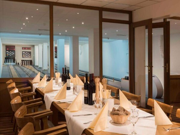 House | Dining - 2 Person Holiday Park Home in Brauschweig (Braunschweig)