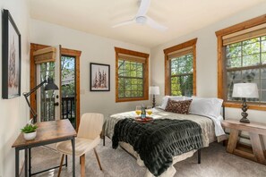 3 habitaciones, escritorio, cuna de viaje y wifi gratis 