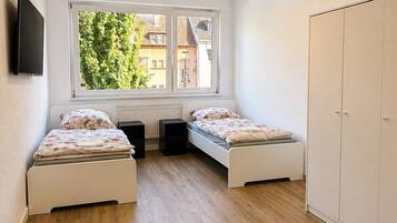 Free WiFi, bed sheets